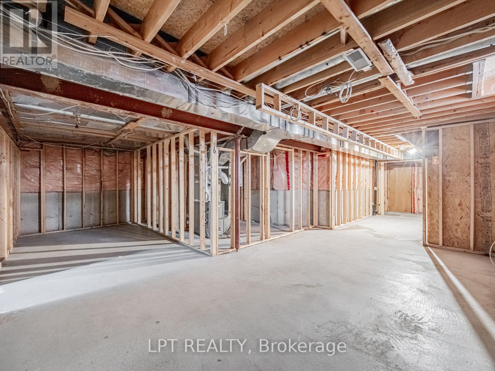 7 Homeview Road, Brampton, ON - Indoor Photo Showing Basement