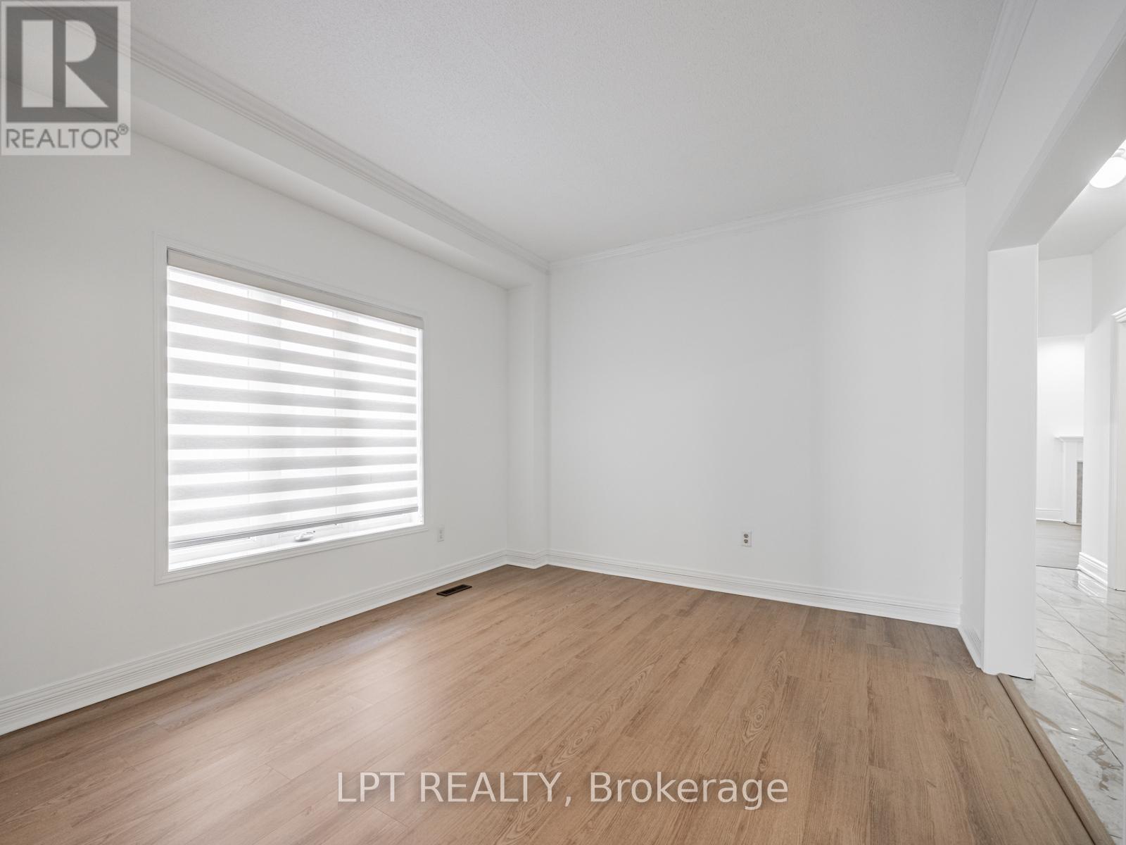 7 Homeview Road, Brampton, ON - Indoor Photo Showing Other Room