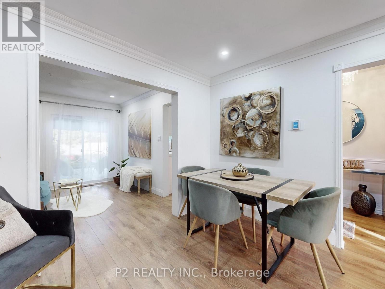 411 Rosedale Drive, Whitby, ON - Indoor