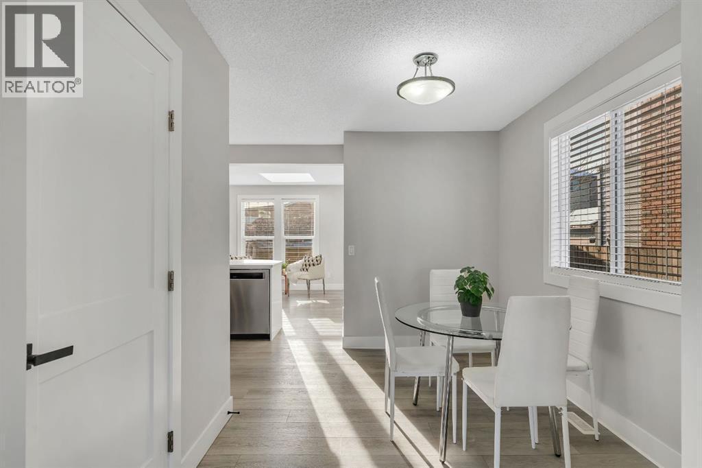17 Mckernan Road Se, Calgary, AB - Indoor Photo Showing Dining Room