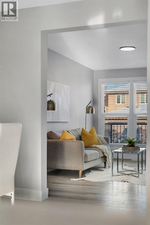 17 Mckernan Road Se, Calgary, AB - Indoor