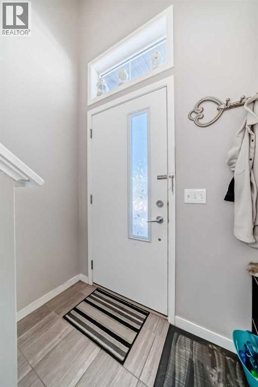 656 Copperpond Boulevard Se, Calgary, AB - Indoor Photo Showing Other Room