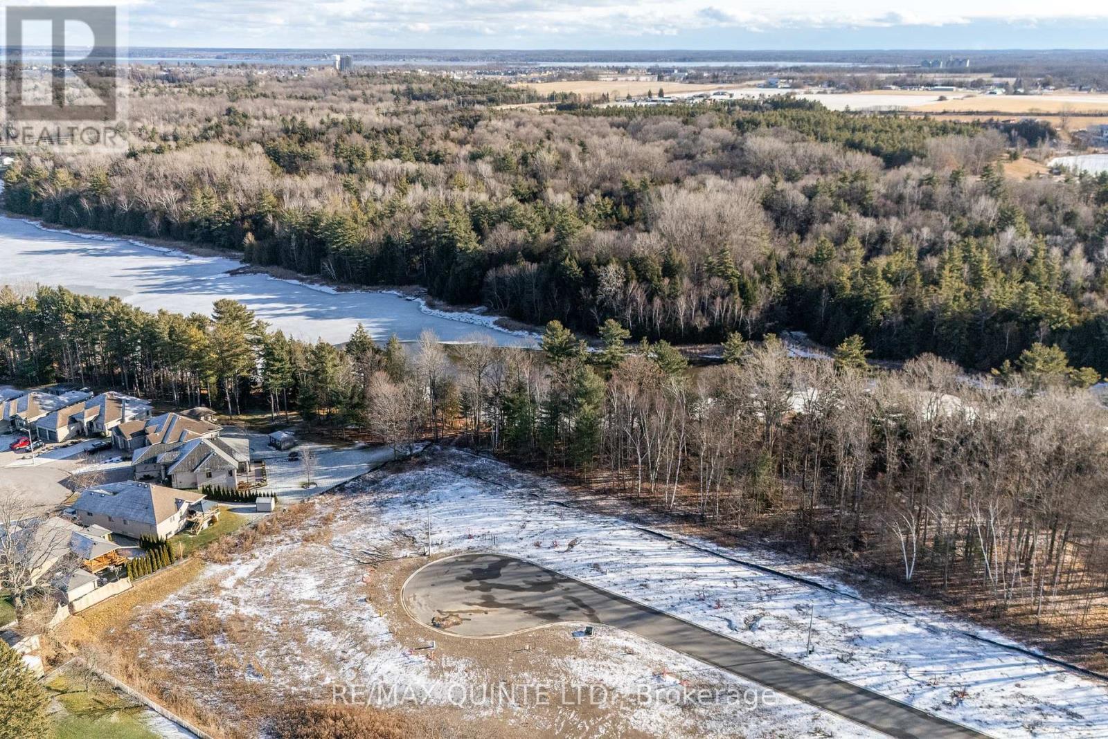36 Exeter Court, Quinte West (Murray Ward), ON - Outdoor With View