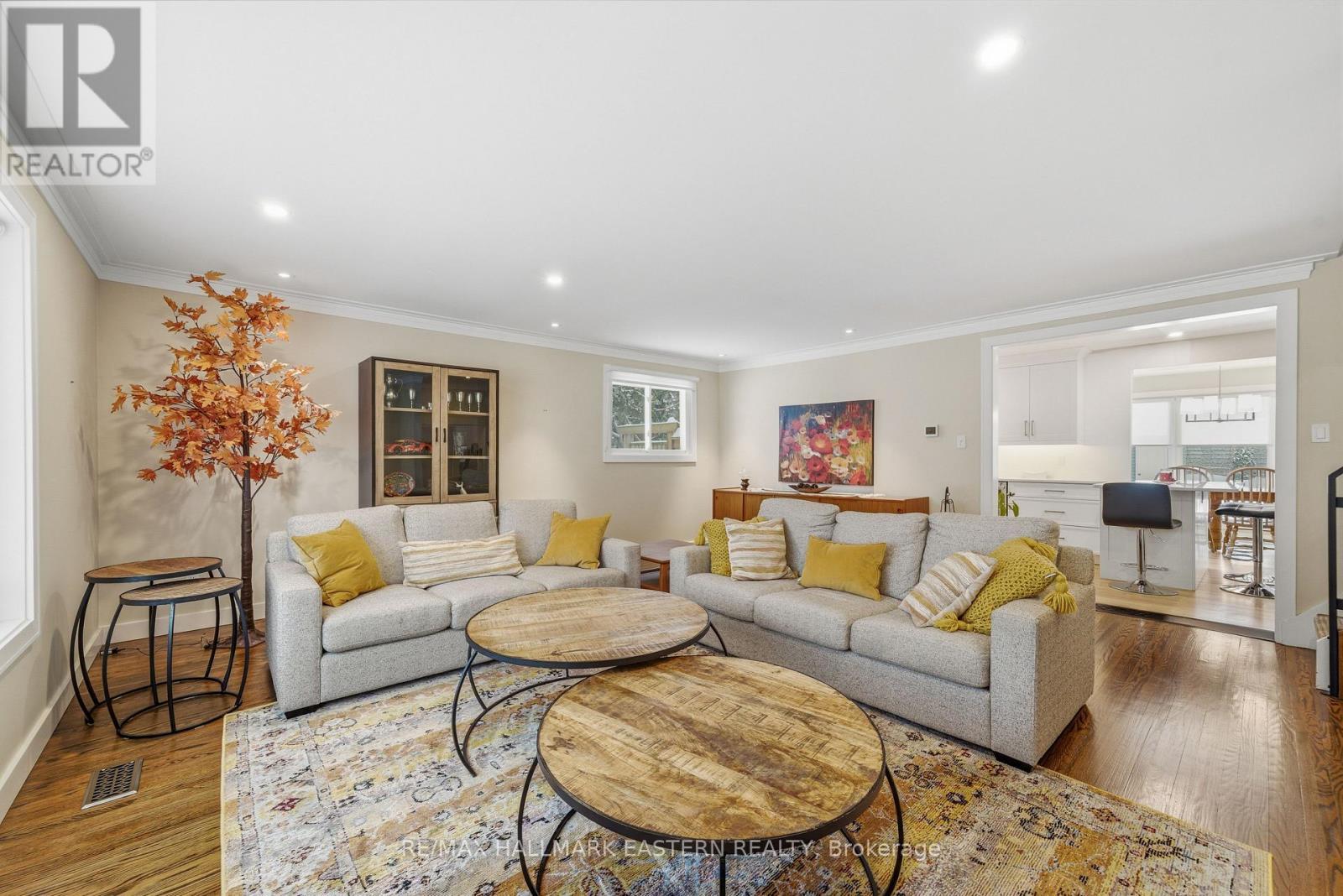 Hard surface flooring continued - 1601 Rocklands Road, Peterborough (Monaghan Ward 2), ON - Indoor Photo Showing Living Room