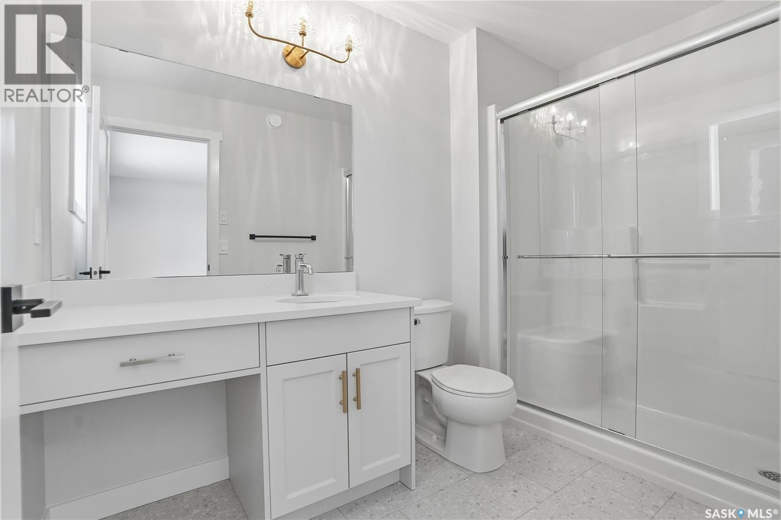 2961 Rosewood Drive, Saskatoon, SK - Indoor Photo Showing Bathroom