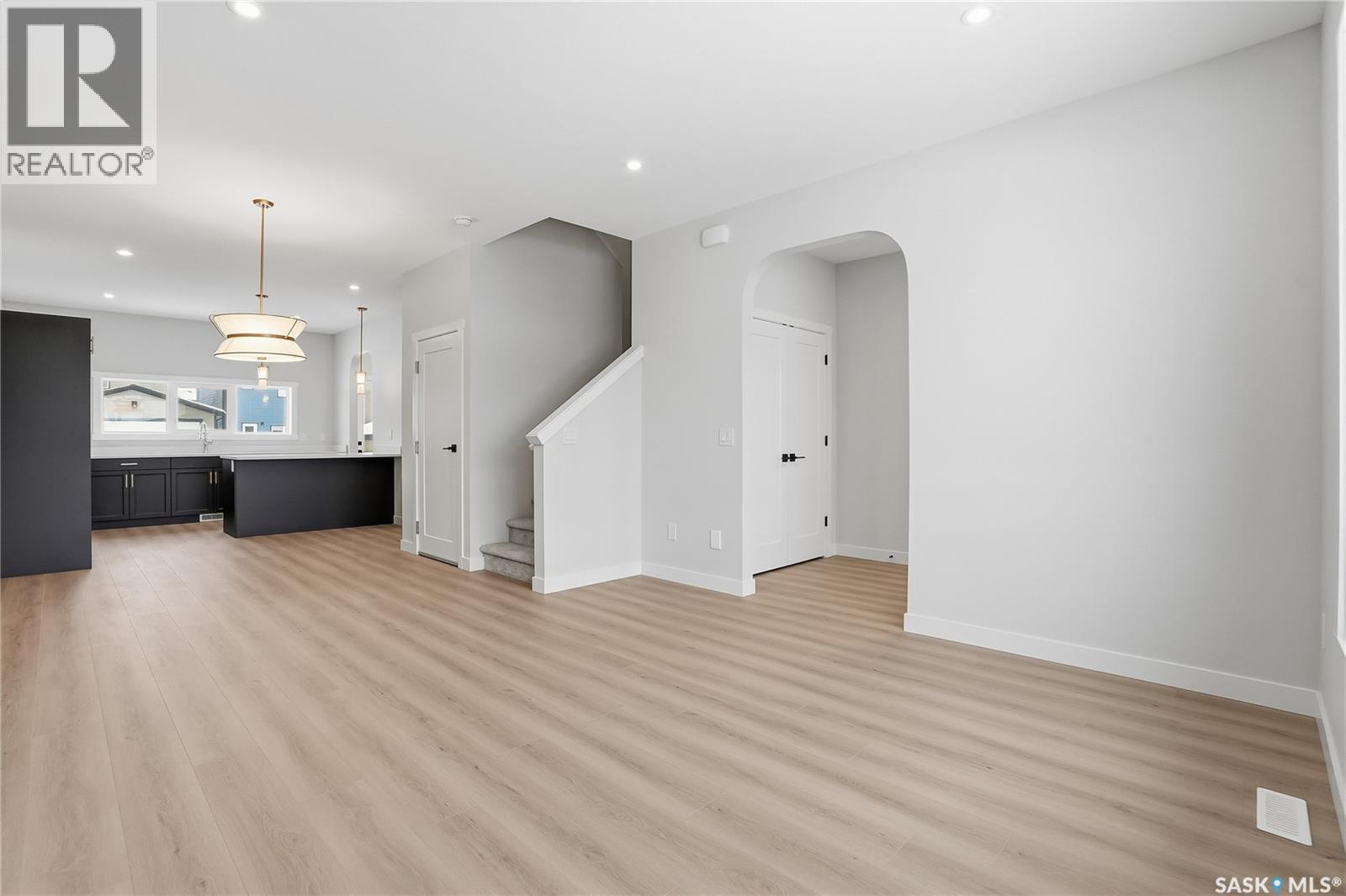 2961 Rosewood Drive, Saskatoon, SK - Indoor