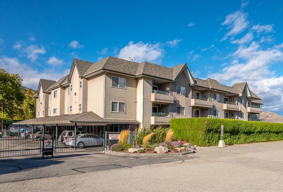 309-640 Main Street, Okanagan Falls, BC - Outdoor With Facade