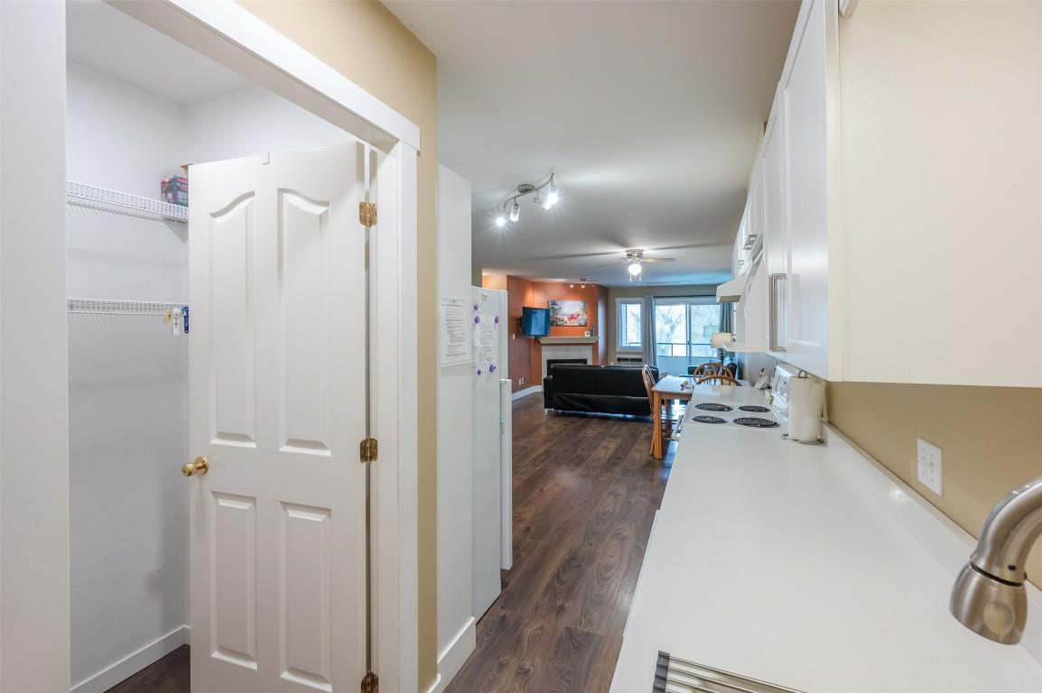 309-640 Main Street, Okanagan Falls, BC - Indoor Photo Showing Other Room