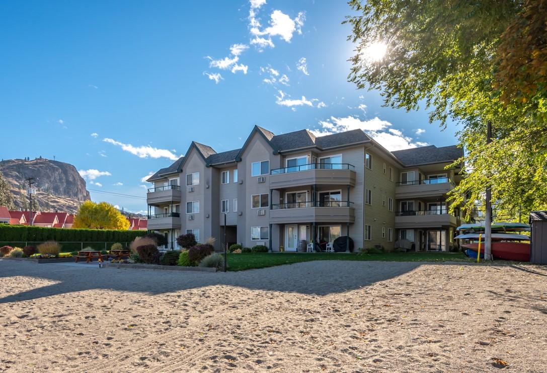 309-640 Main Street, Okanagan Falls, BC - Outdoor With Facade