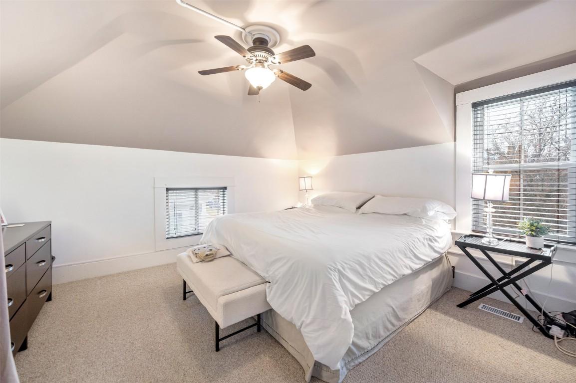 600 Braid Street, Penticton, BC - Indoor Photo Showing Bedroom