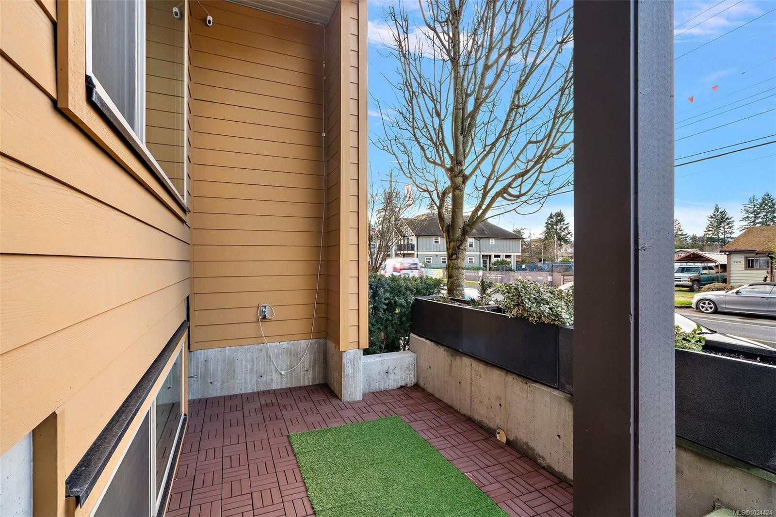 113-2733 Peatt Rd, Langford, BC