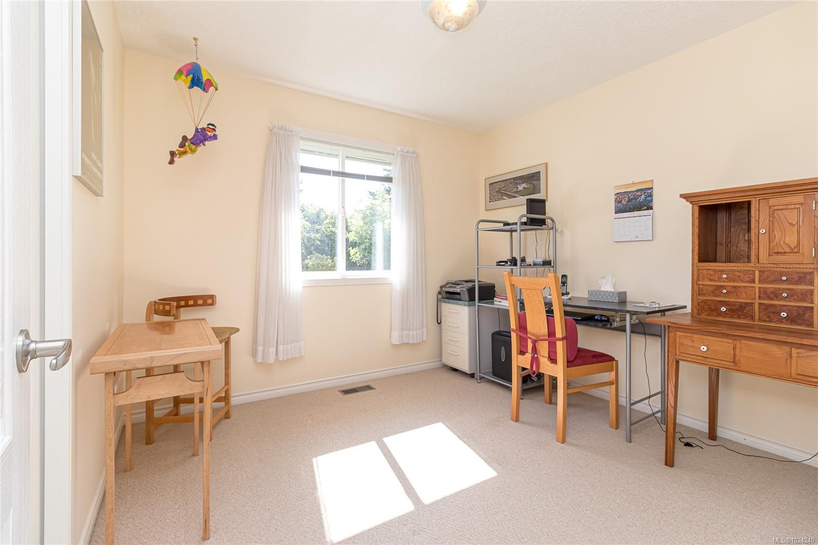 6377 Rodolph Rd, Central Saanich, BC