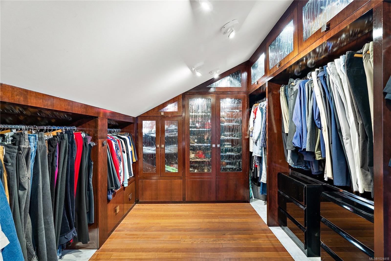 7178 Mark Lane, Central Saanich, BC