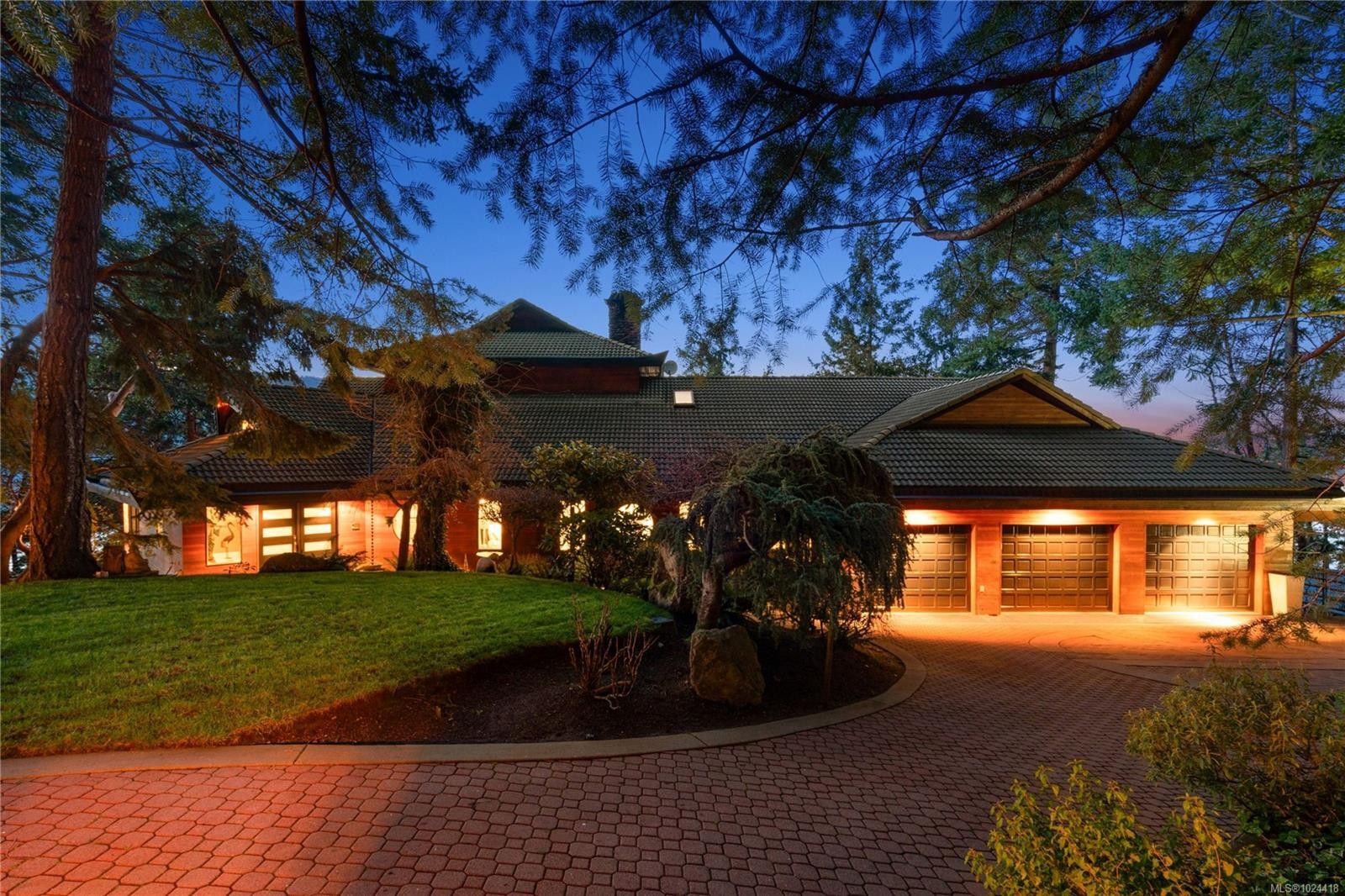 7178 Mark Lane, Central Saanich, BC