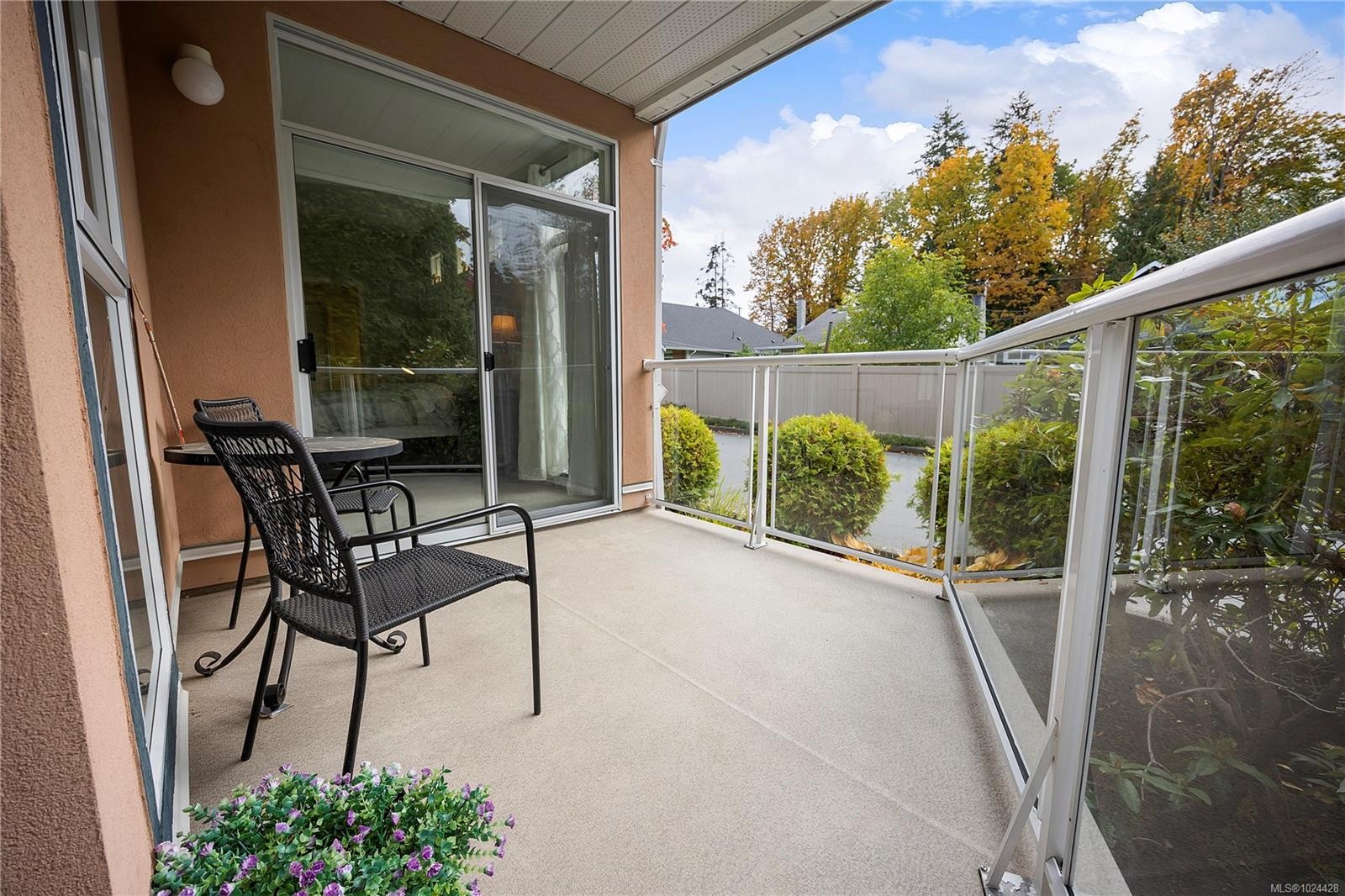 1C-3000 Oak St, Chemainus, BC