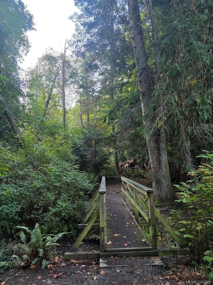 1C-3000 Oak St, Chemainus, BC