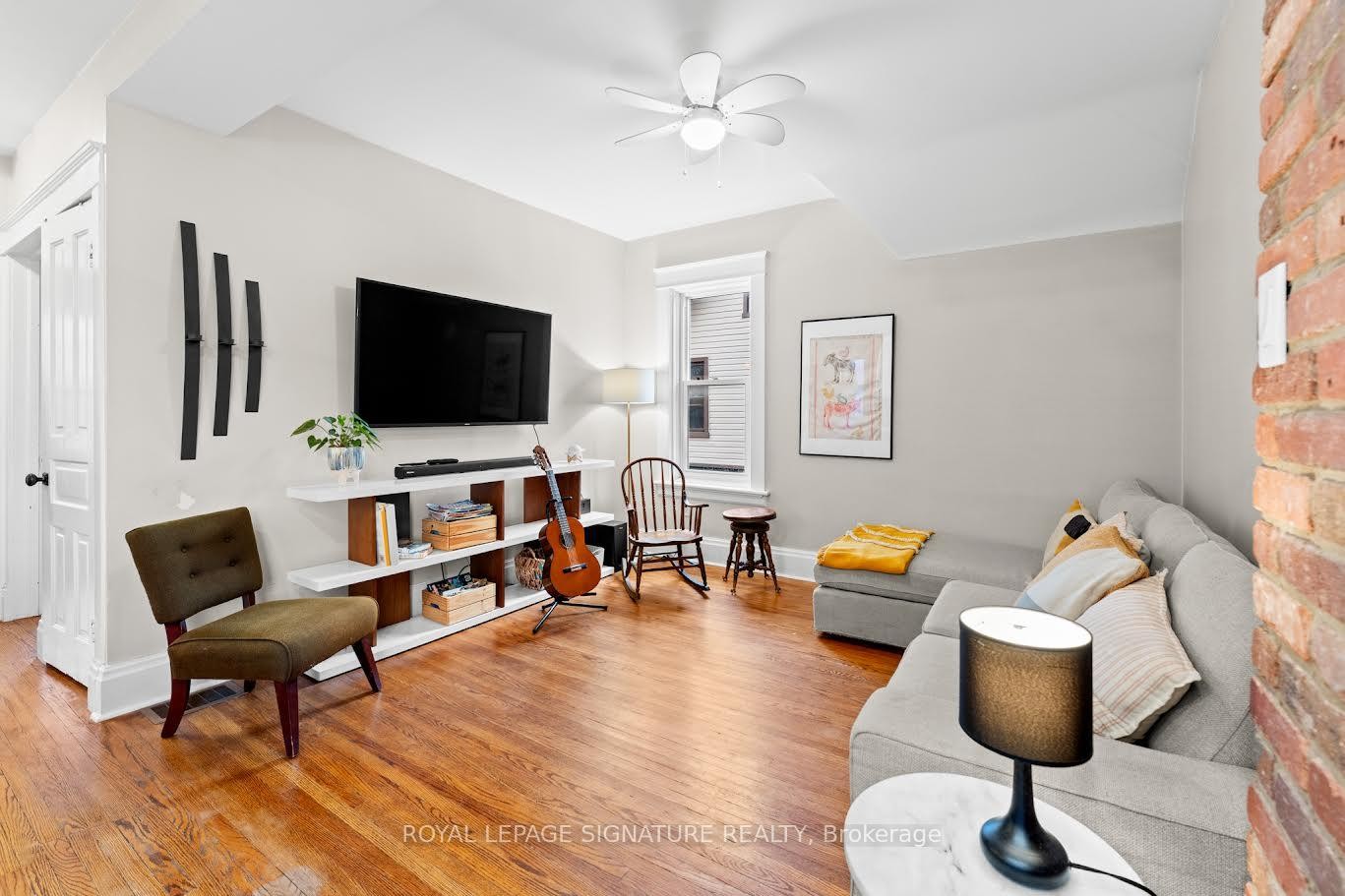 58 Hohner Avenue, Kitchener, ON - Indoor Photo Showing Living Room