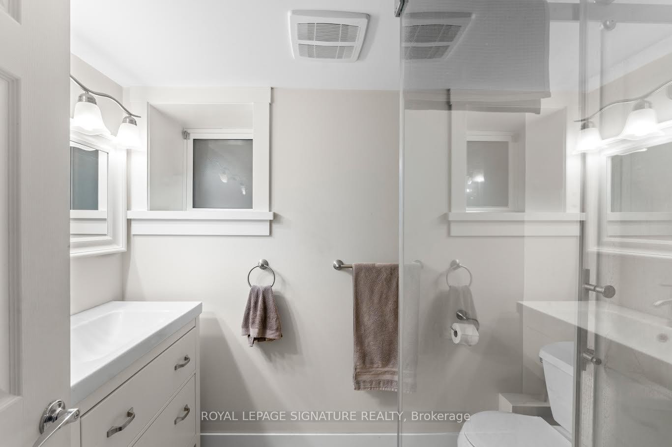 58 Hohner Avenue, Kitchener, ON - Indoor Photo Showing Bathroom