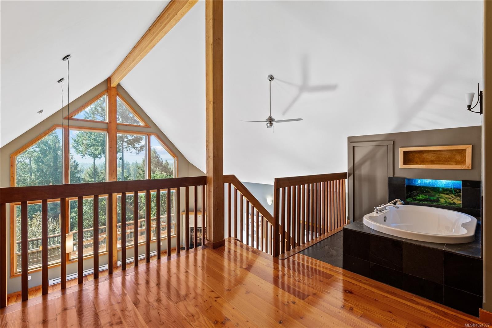 2405 Lindsey Rd, Nanaimo, BC