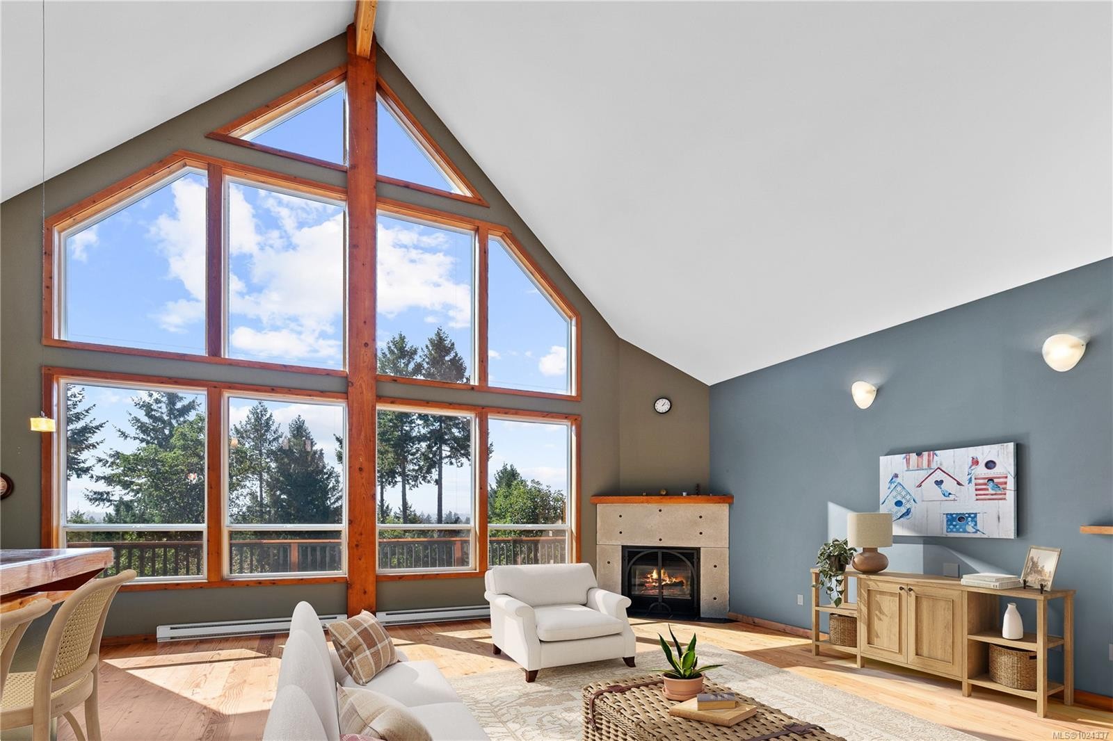 2405 Lindsey Rd, Nanaimo, BC