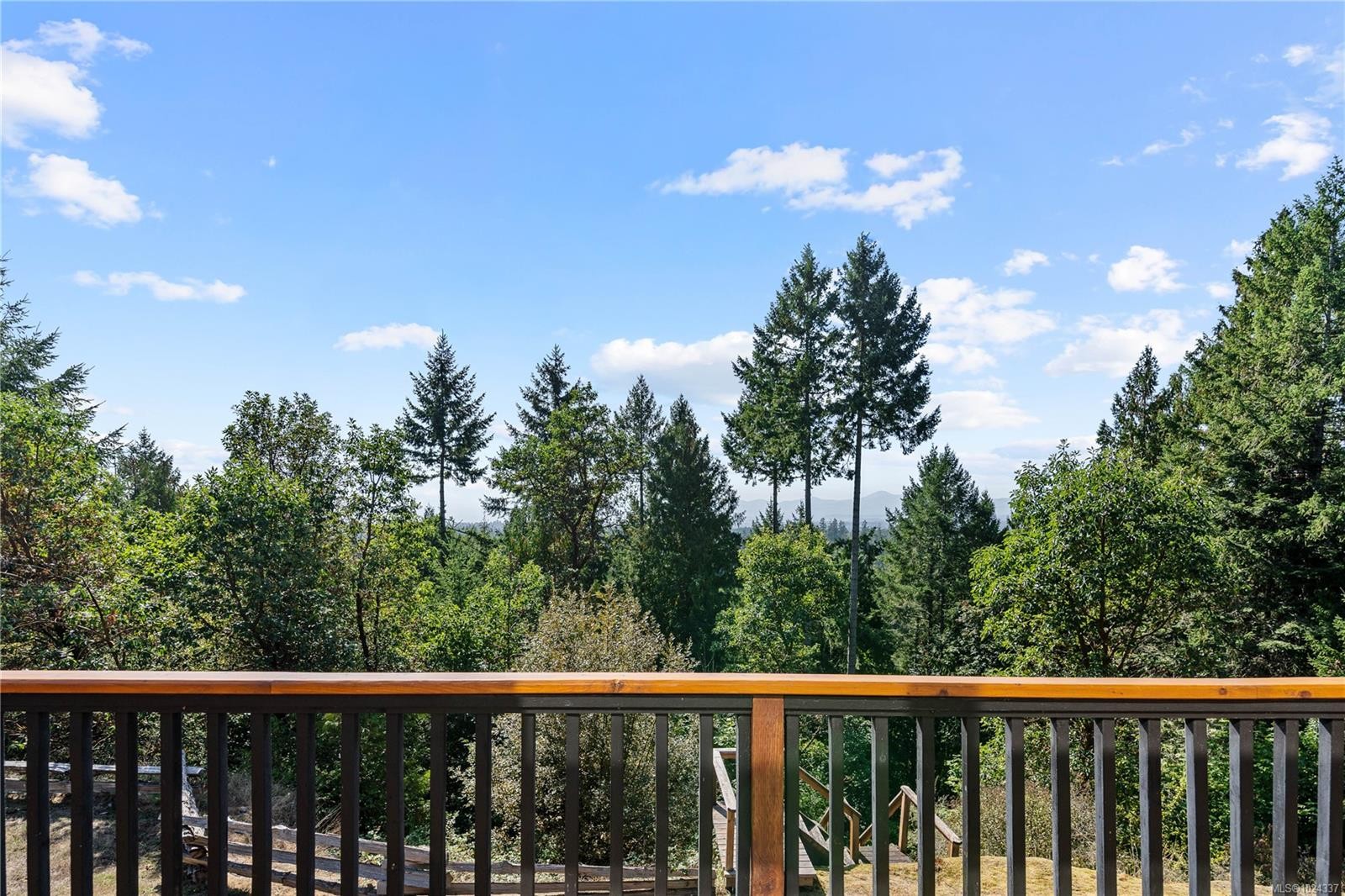 2405 Lindsey Rd, Nanaimo, BC