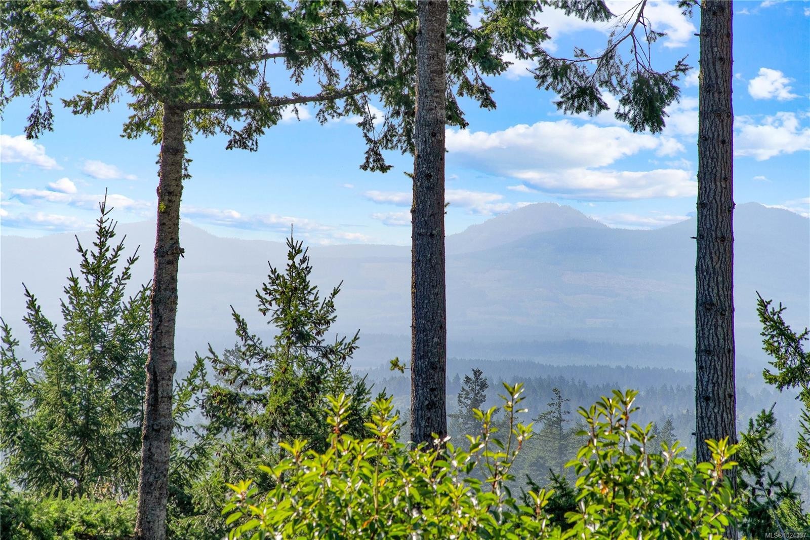 2405 Lindsey Rd, Nanaimo, BC