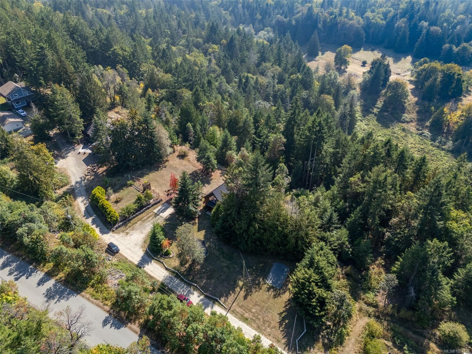 2405 Lindsey Rd, Nanaimo, BC