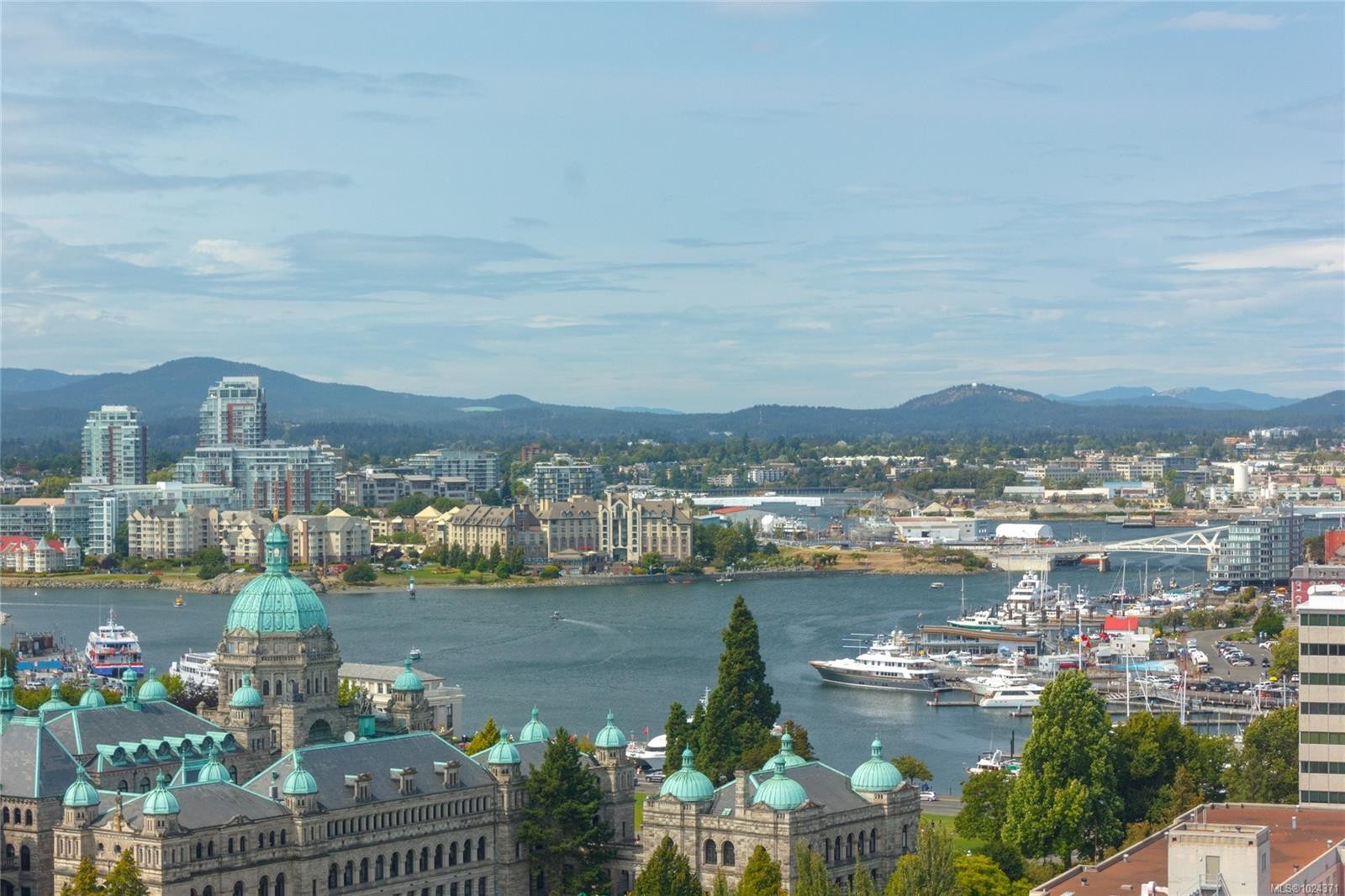 1504-647 Michigan St, Victoria, BC - Outdoor With Body Of Water With View