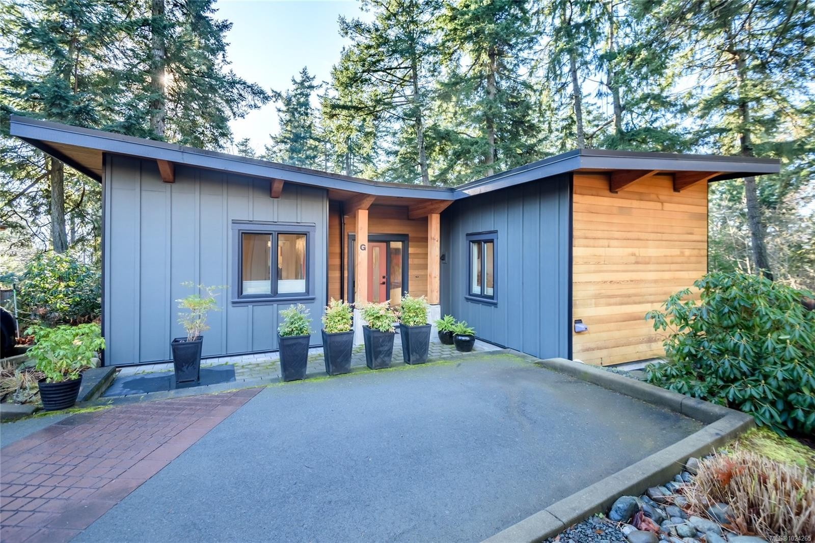 G-221 Glacier View Rd, Comox, BC