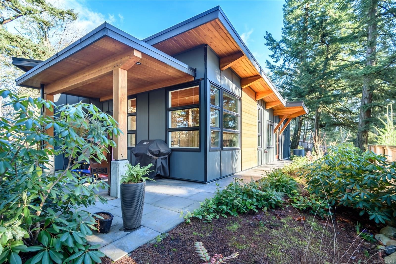 G-221 Glacier View Rd, Comox, BC