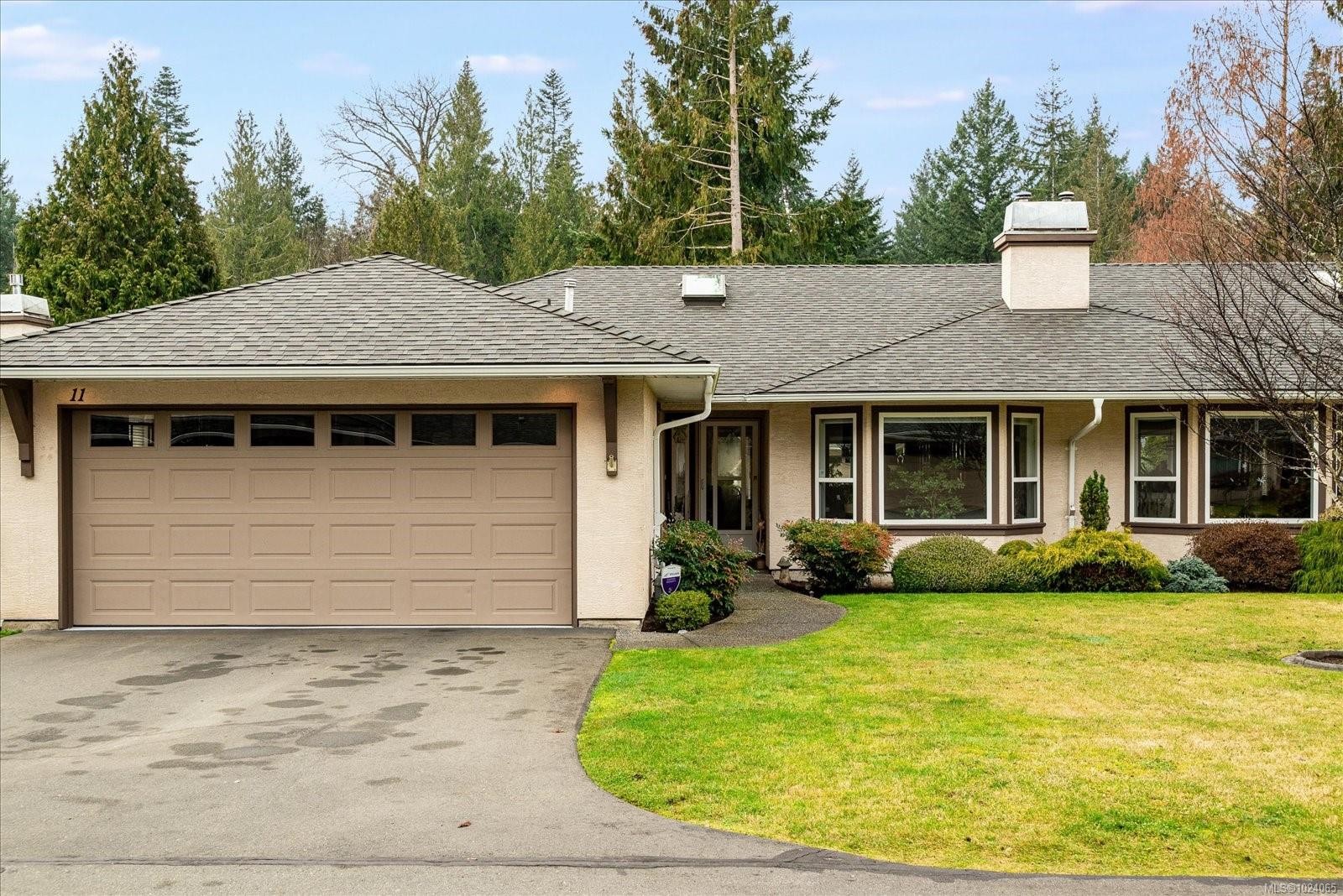 11-820 Chestnut St, Qualicum Beach, BC