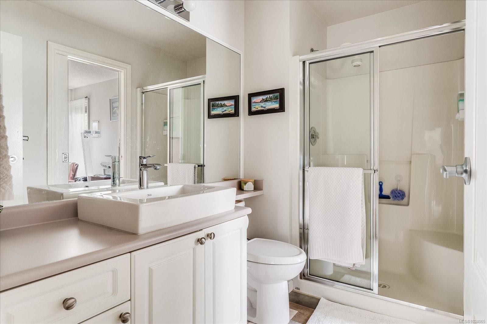 11-820 Chestnut St, Qualicum Beach, BC