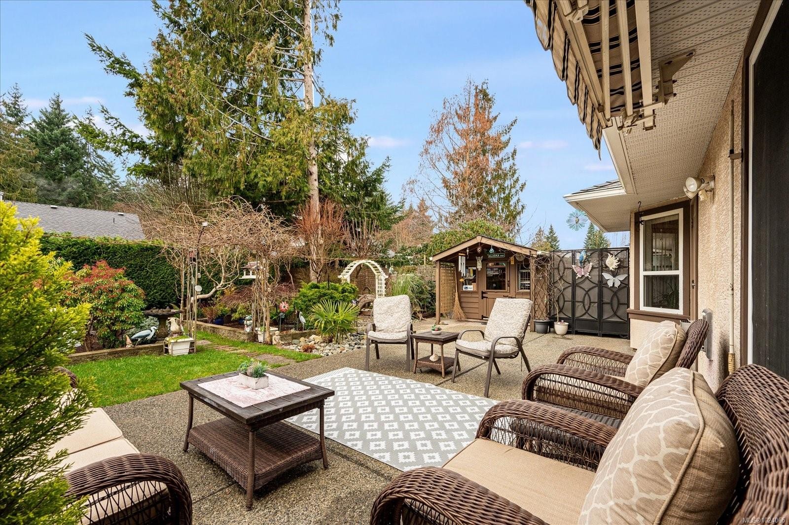 11-820 Chestnut St, Qualicum Beach, BC