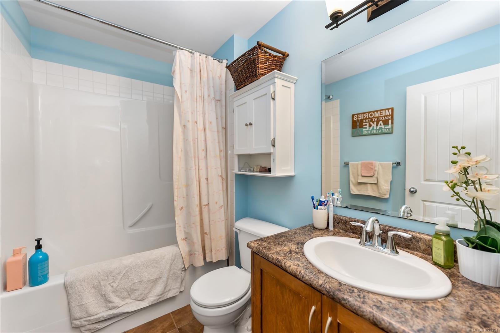 9724 Marble Bay Rd, Lake Cowichan, BC