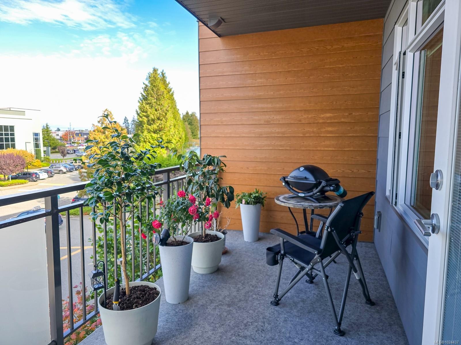 204-6544 Metral Dr, Nanaimo, BC - Outdoor With Exterior