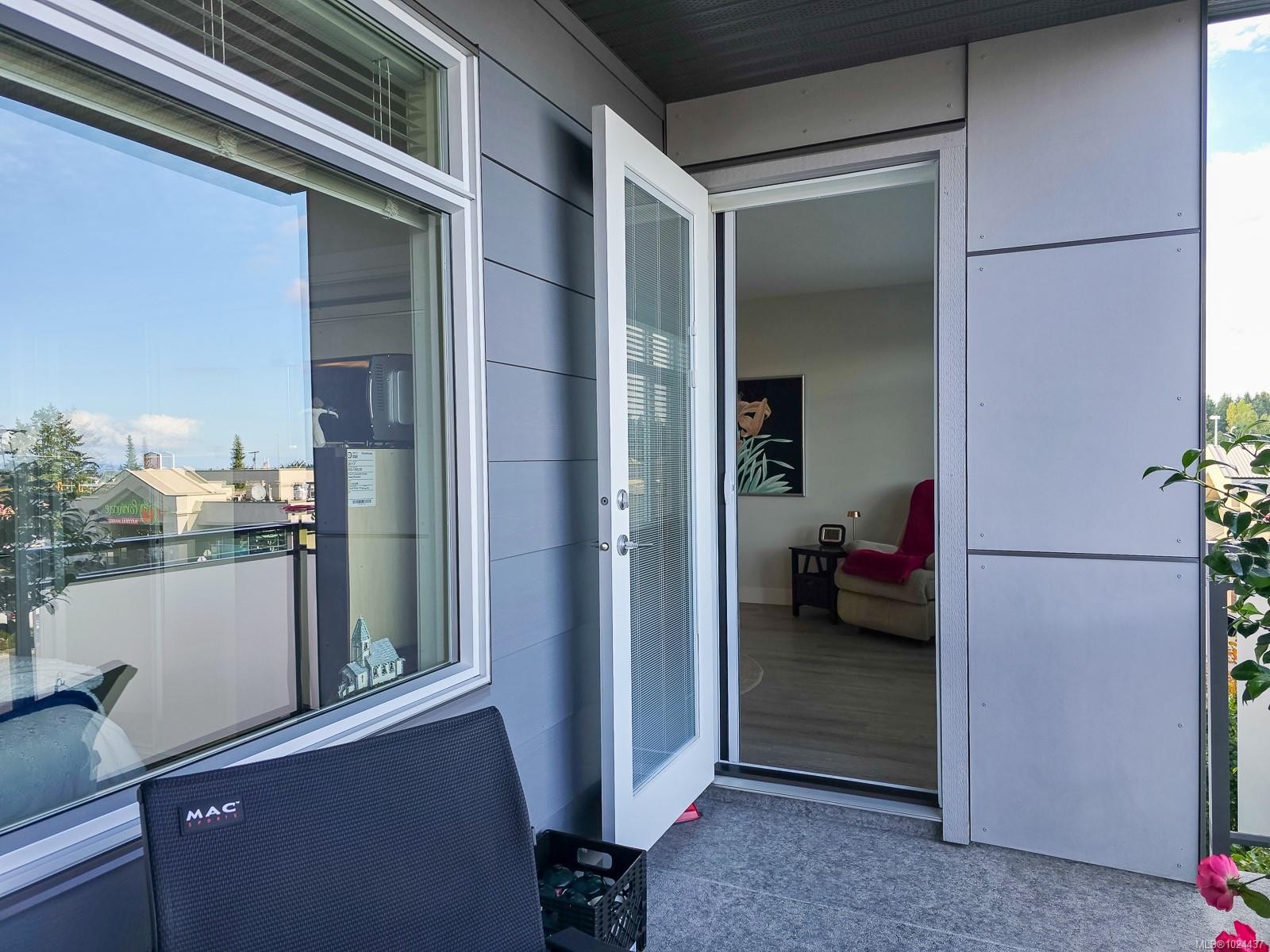 204-6544 Metral Dr, Nanaimo, BC - Outdoor With Balcony With Exterior