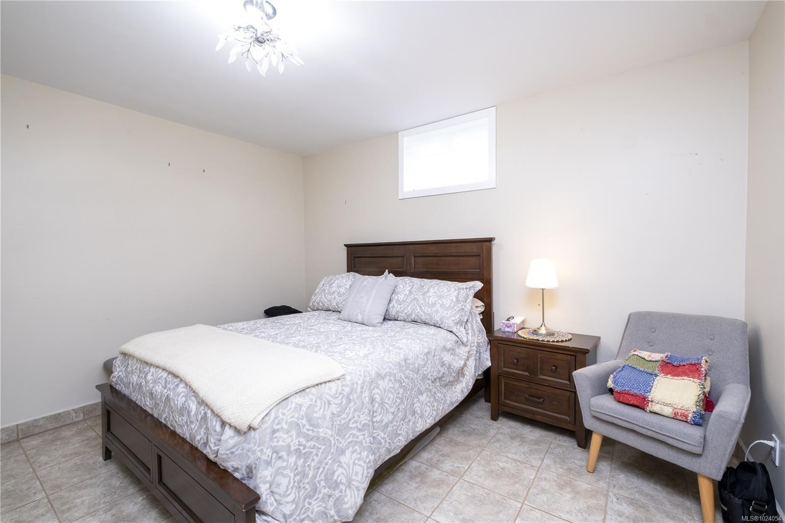 241 Carnegie St, Campbell River, BC