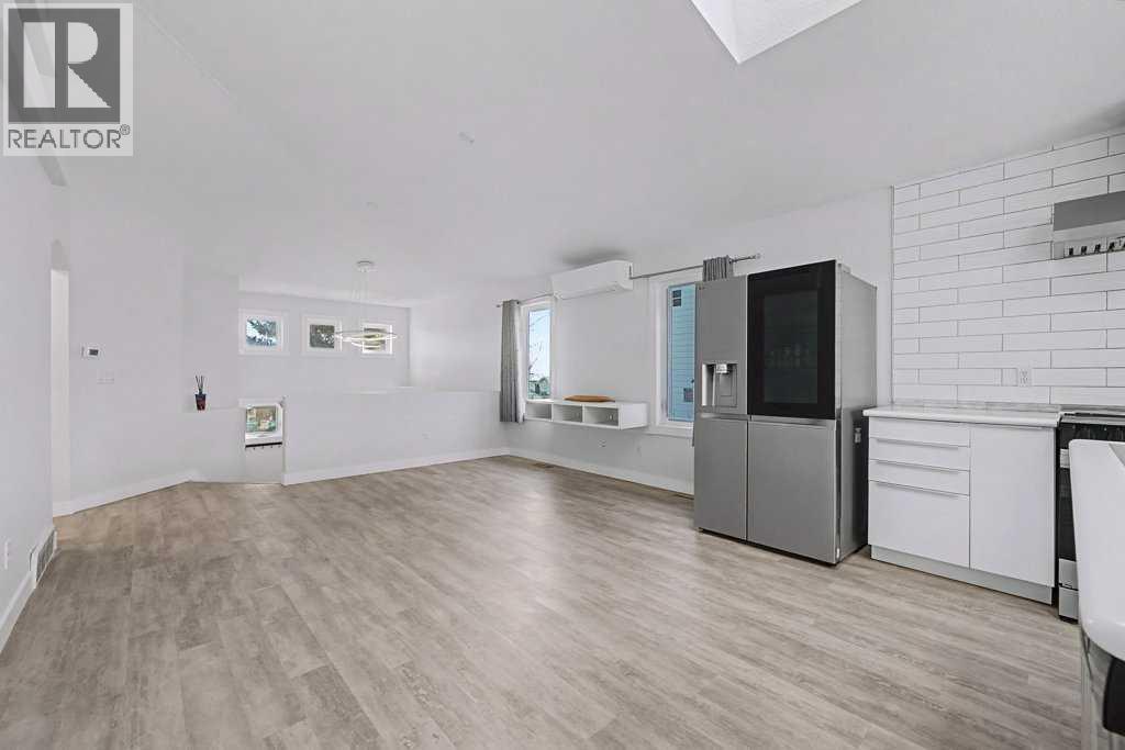 267 Panamount Hill Nw, Calgary, AB - Indoor