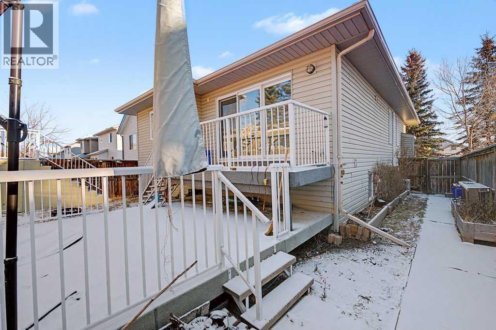 267 Panamount Hill Nw, Calgary, AB - Outdoor