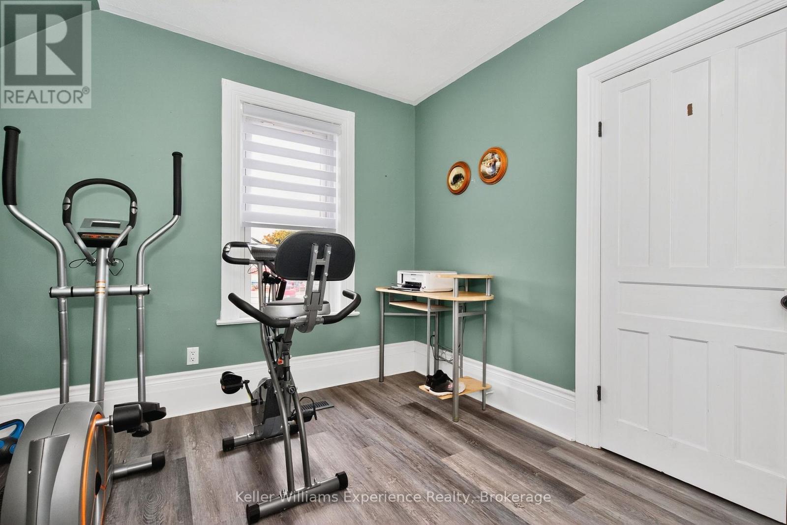 196 Fourth Street, Midland, ON - Indoor Photo Showing Gym Room