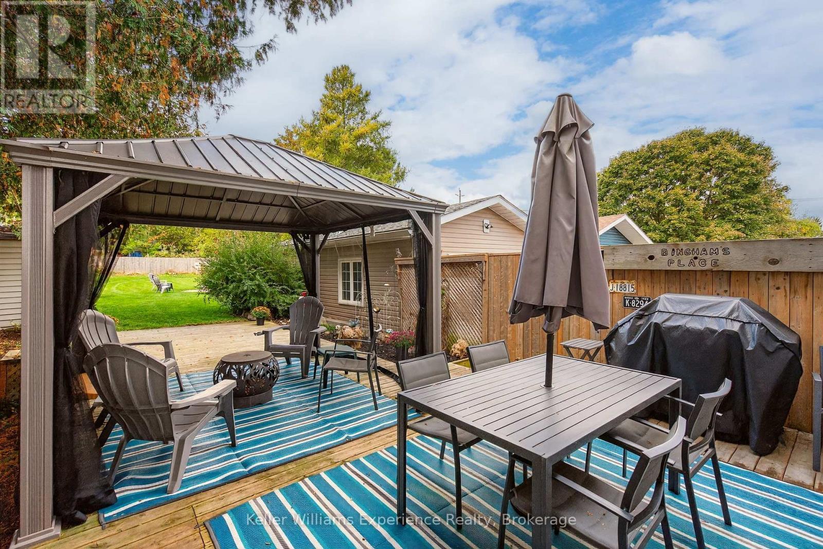 Deck without snow - 196 Fourth Street, Midland, ON - Outdoor With Deck Patio Veranda