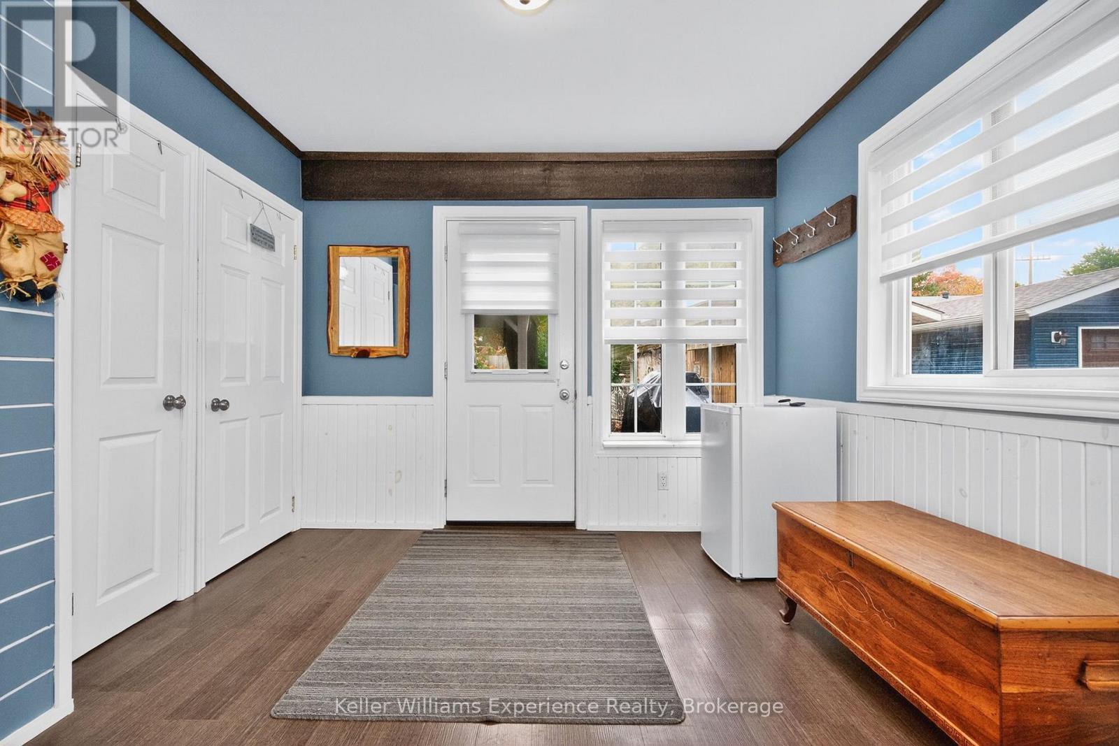 196 Fourth Street, Midland, ON - Indoor Photo Showing Other Room