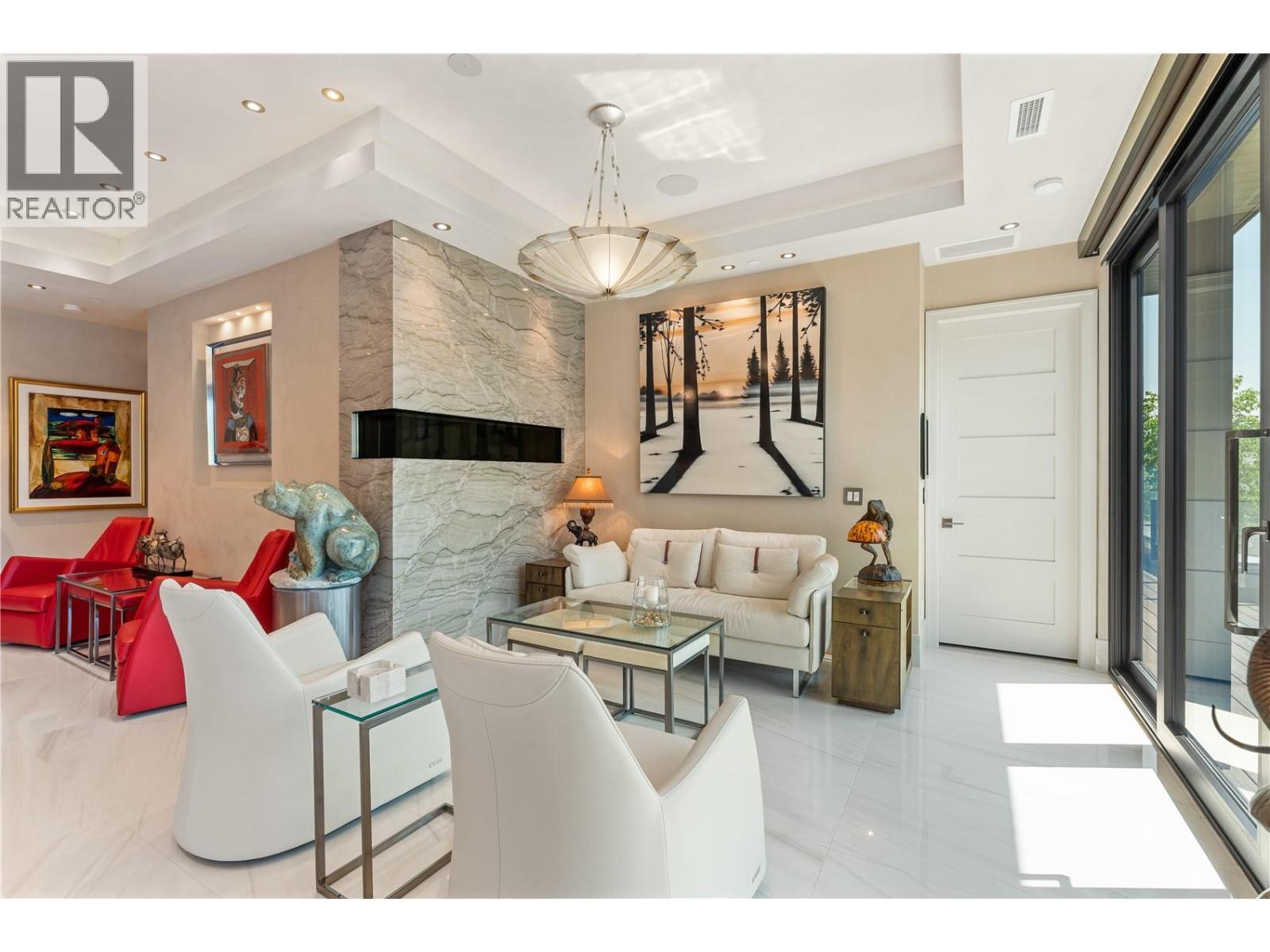 2245 Abbott Street Unit# 301, Kelowna, BC - Indoor