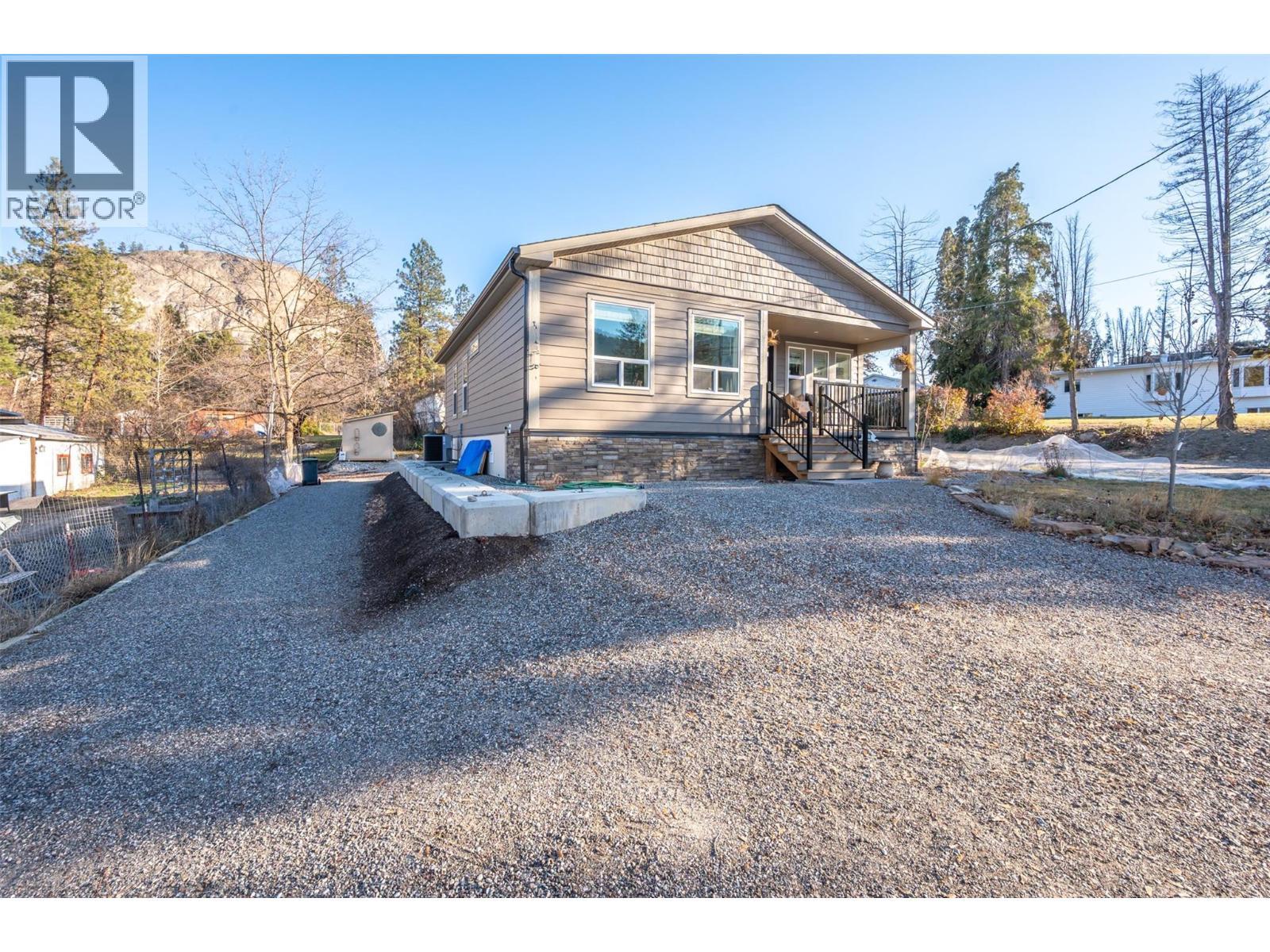 1149 Maple Street, Okanagan Falls, BC - Outdoor