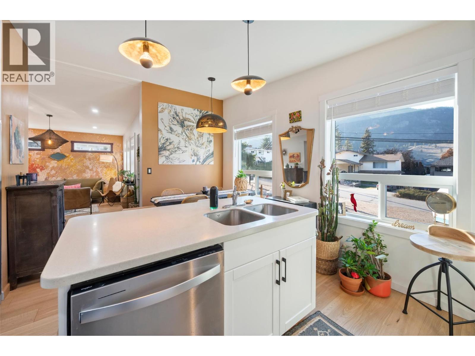 1149 Maple Street, Okanagan Falls, BC - Indoor Photo Showing Kitchen With Double Sink