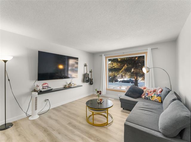 1016 Radisson Ave, Winnipeg, MB