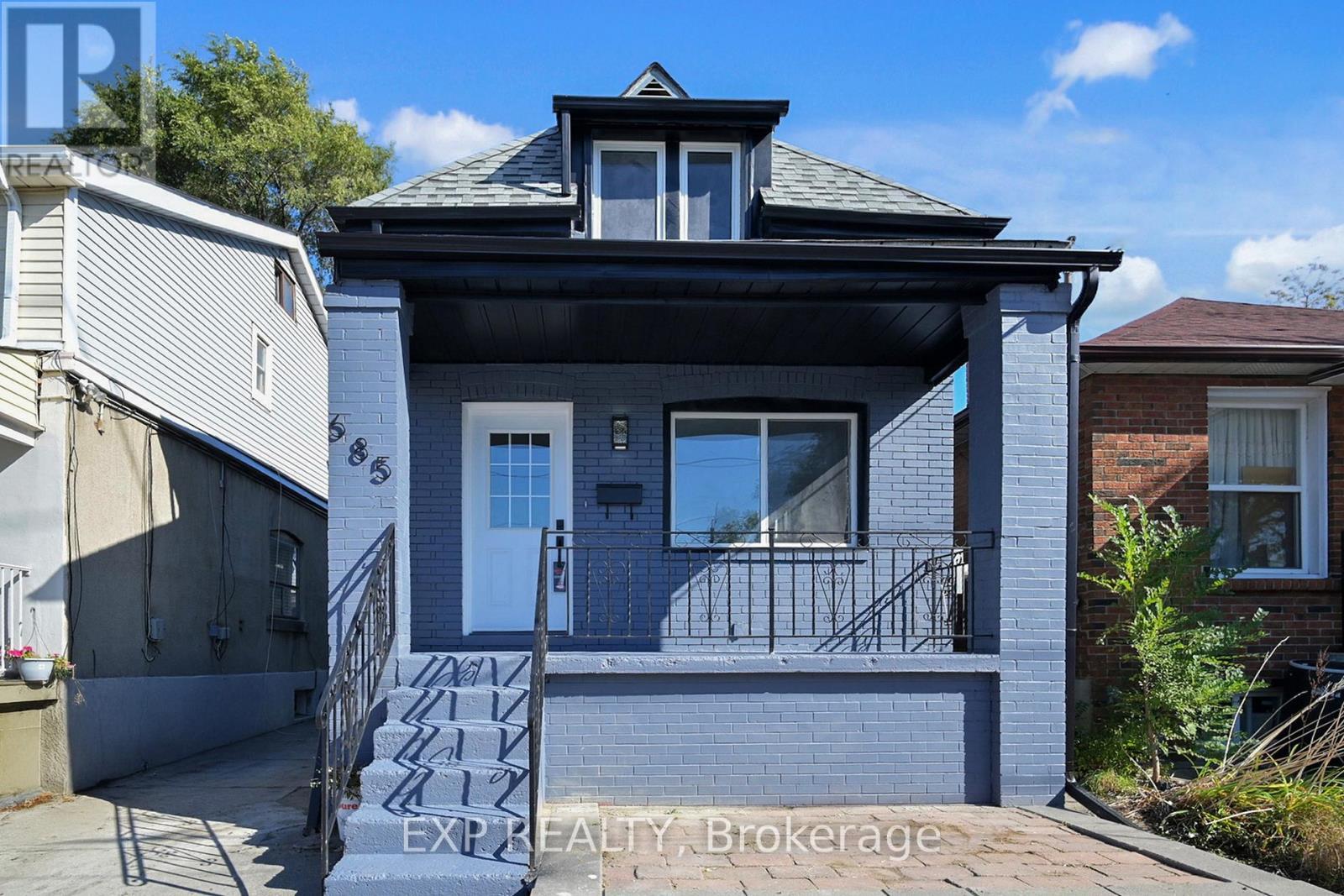 685 Jane Street, Toronto, ON - Outdoor