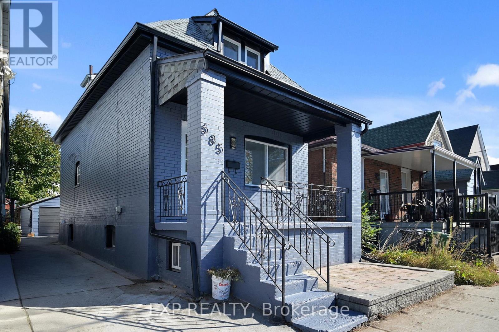 685 Jane Street, Toronto, ON - Outdoor