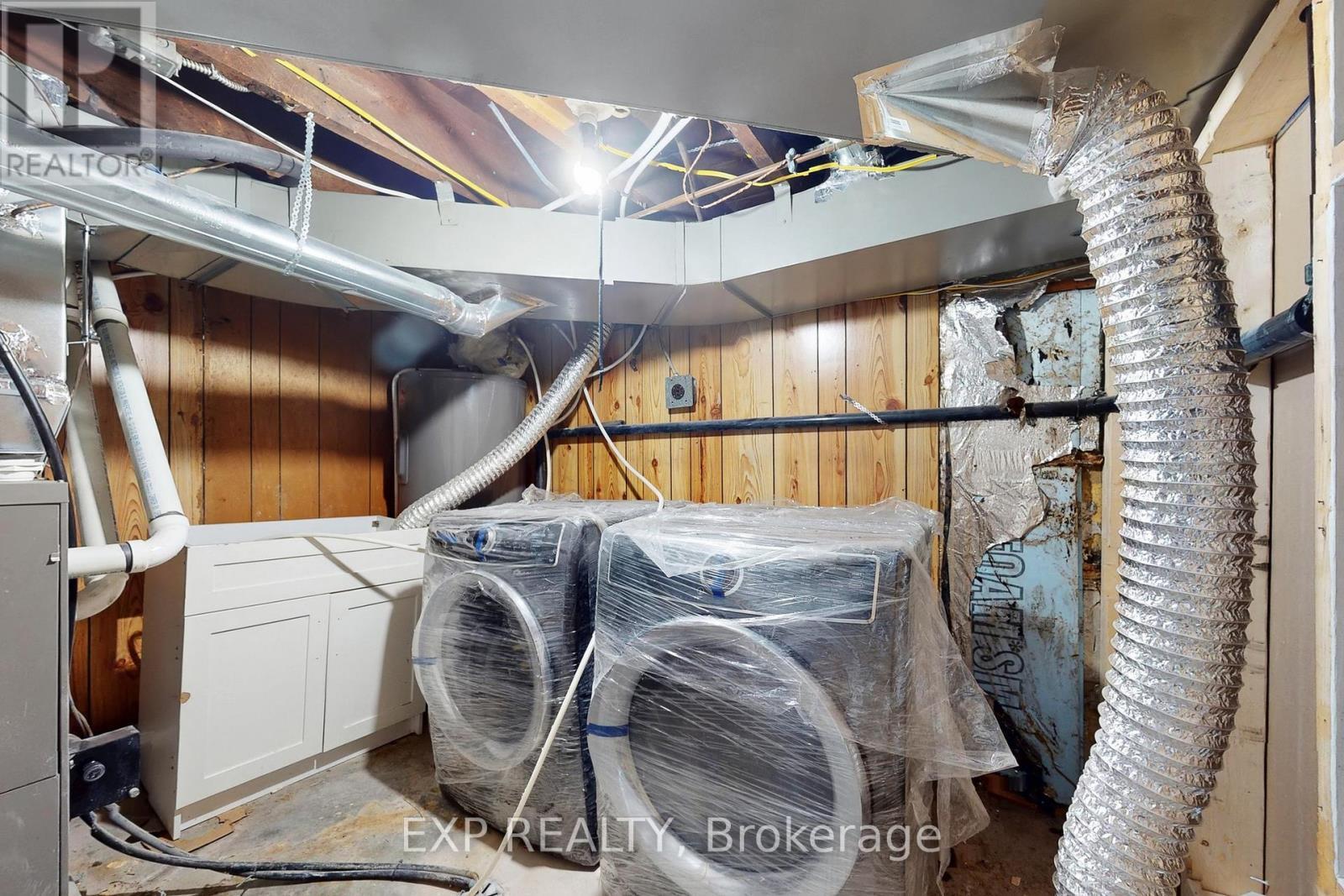 685 Jane Street, Toronto, ON - Indoor