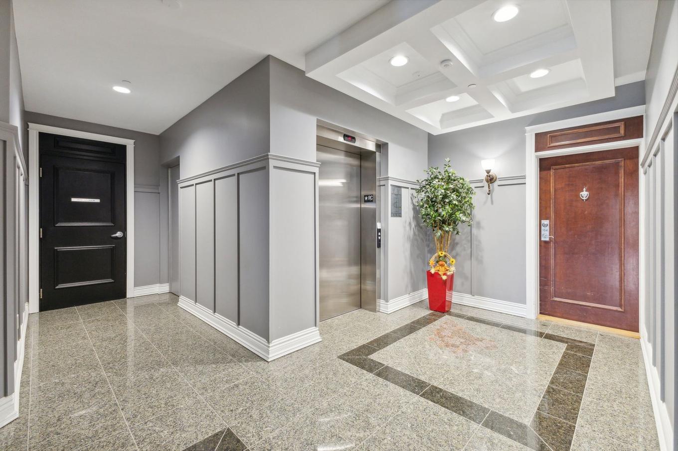 Ascenseur - 201-100 Ch. Fraser, Gatineau (Aylmer), QC - Indoor Photo Showing Other Room